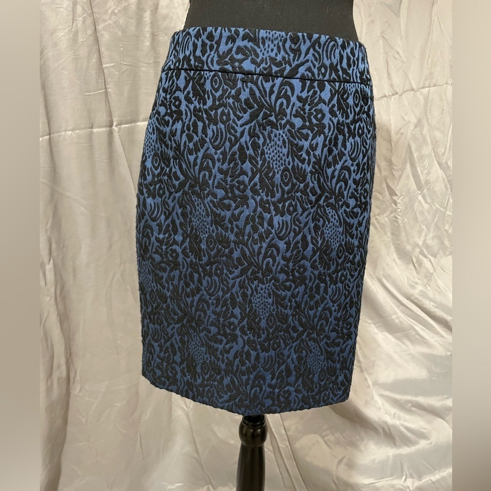 Ann Taylor Jacquard Blue and Black Embroidered Pencil Skirt